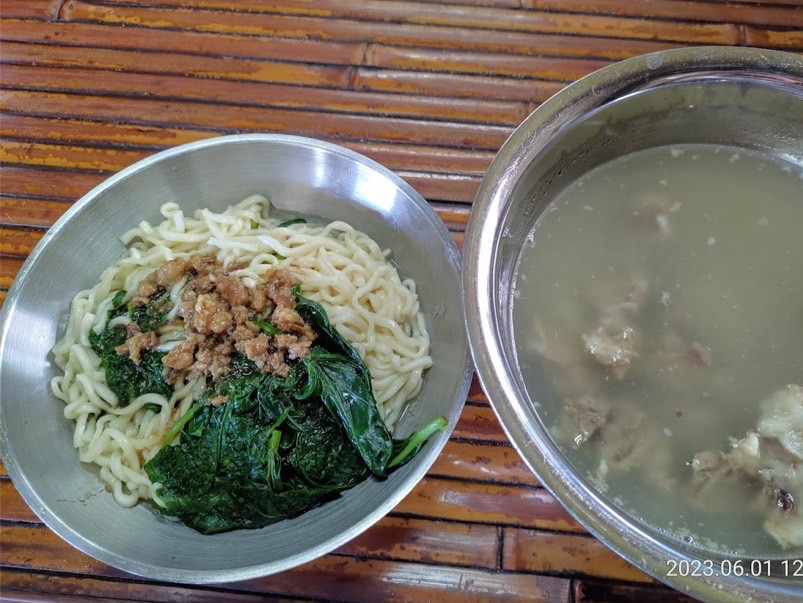 乾麵 肉骨湯